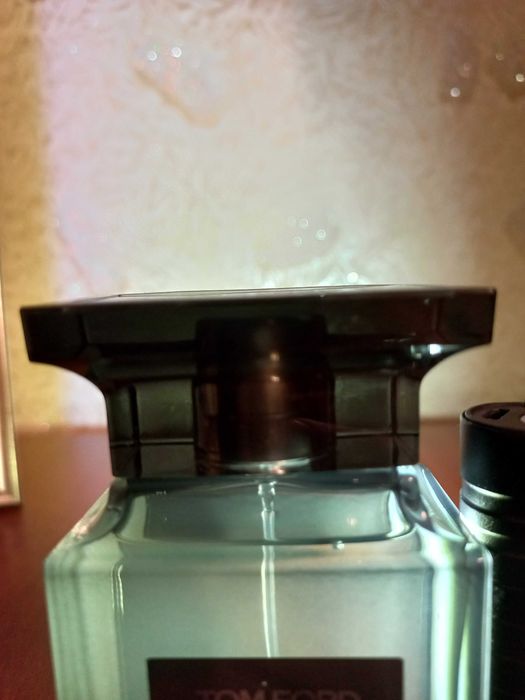 Парфюмерия tom ford oud wood edp