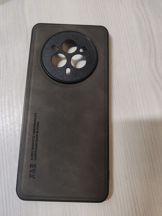 Продаю чехол до realme 14 pro