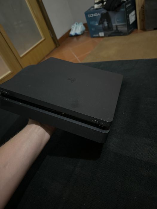 Ps4 slim em muito bom estado