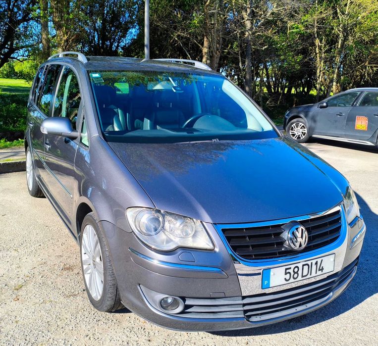 VW Touran Highline 2.0 TDI with 170 hp (2007)
