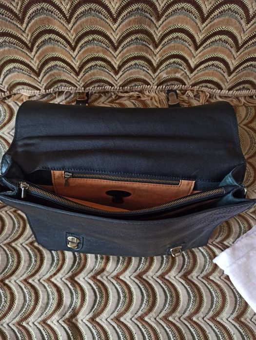 Портфель шкіряний новий