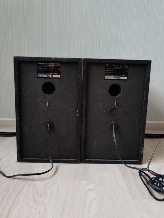 Продам колонки AIWA