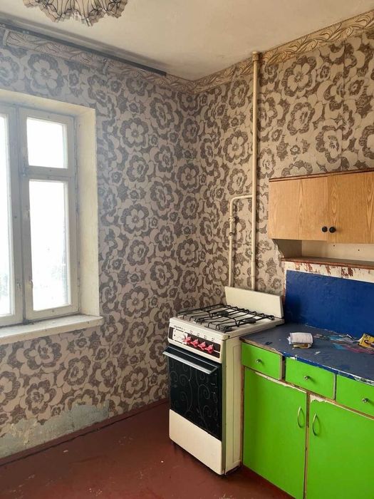 * Продам 1 кімнатну квартиру