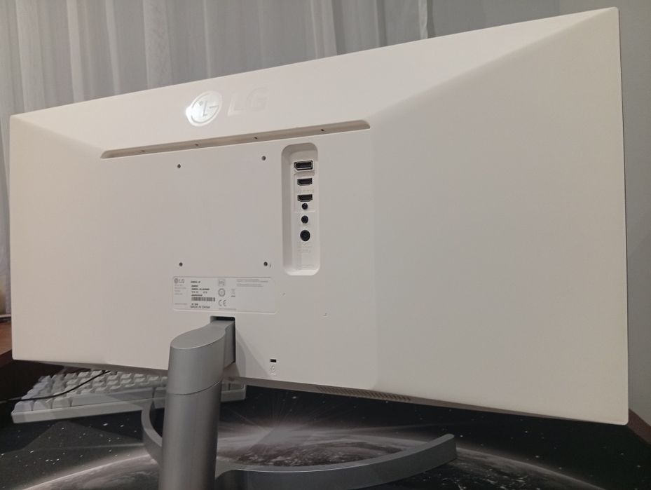 монітор lg 29wk600