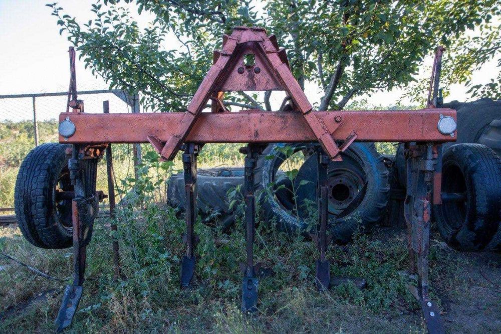 Глубокорихлітель