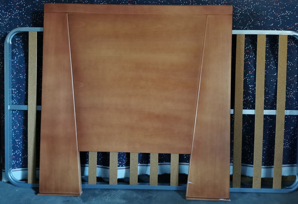 Conjunto Cama de Solteiro e Cómoda