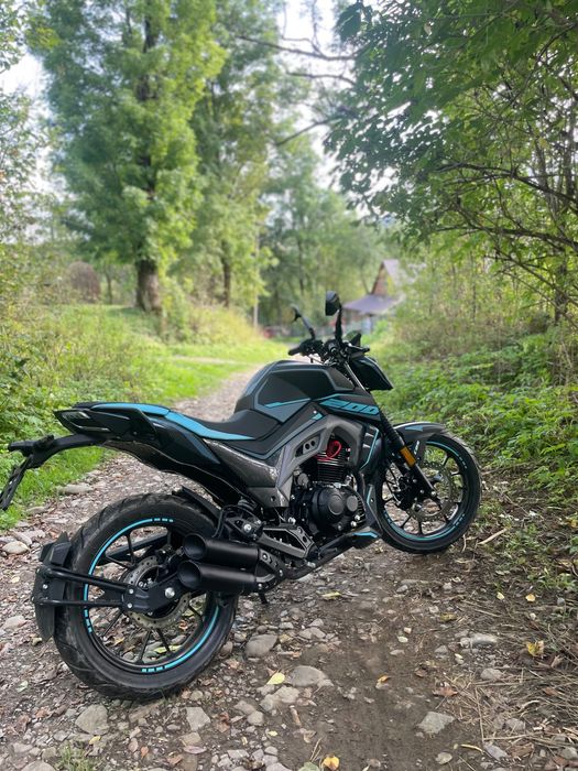 Мустанг ст 200 пробіг 900 км  стан нового