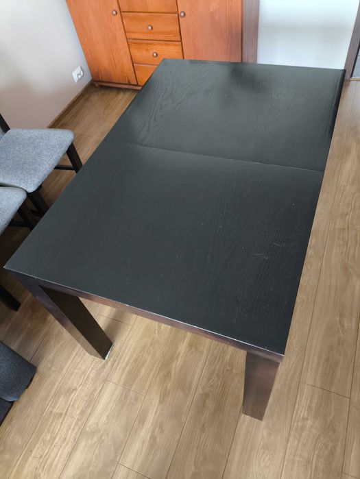 Stół z krzesłami, zestaw stół + 4 krzesła, kolor wenge, fornir, drzewo