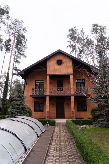 Продам розкішний будинок в оточенні сосен! Ірпінь