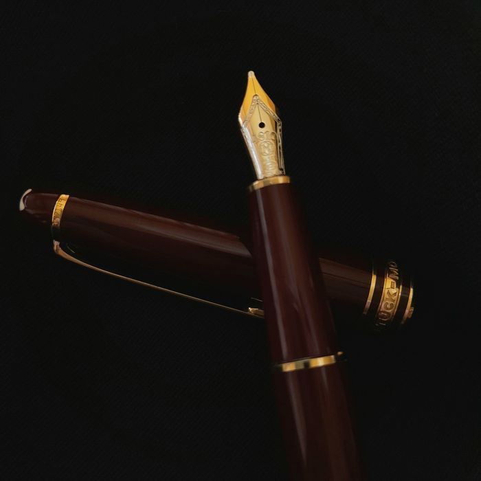 Caneta Aparo Montblanc Meisterstuck