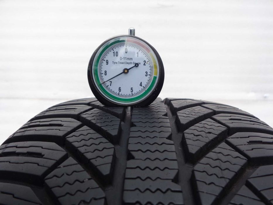 OPONY ZIMOWE 205/60/16 Semperit Master Grip 2 205/60R16 2x 6,5 -7,3mm