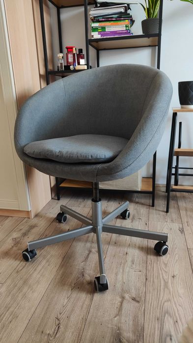 Krzesło obrotowe IKEA skruvsta