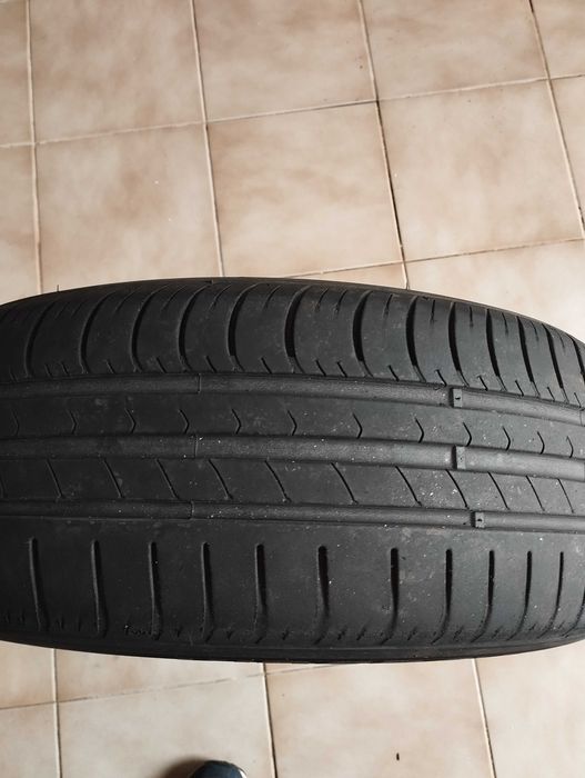 2 pneus semi-novos 185\60 R14 Hankook