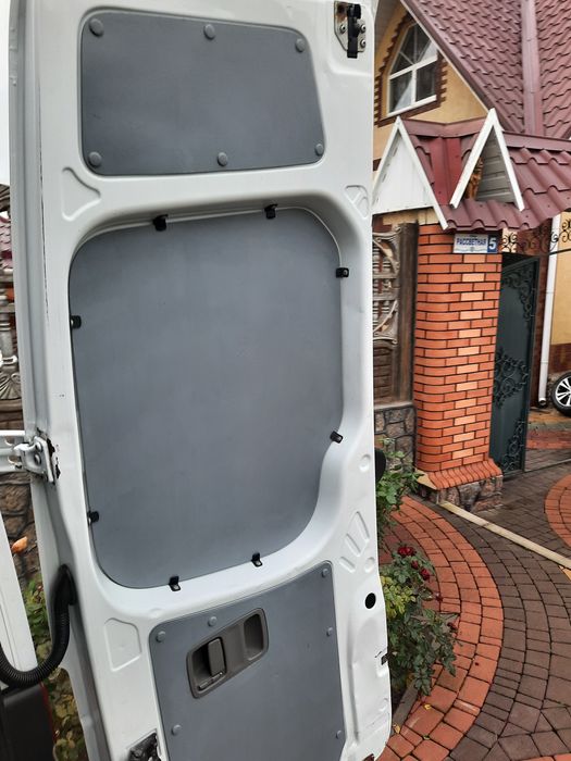 Мерседес Спринтер  2011 года