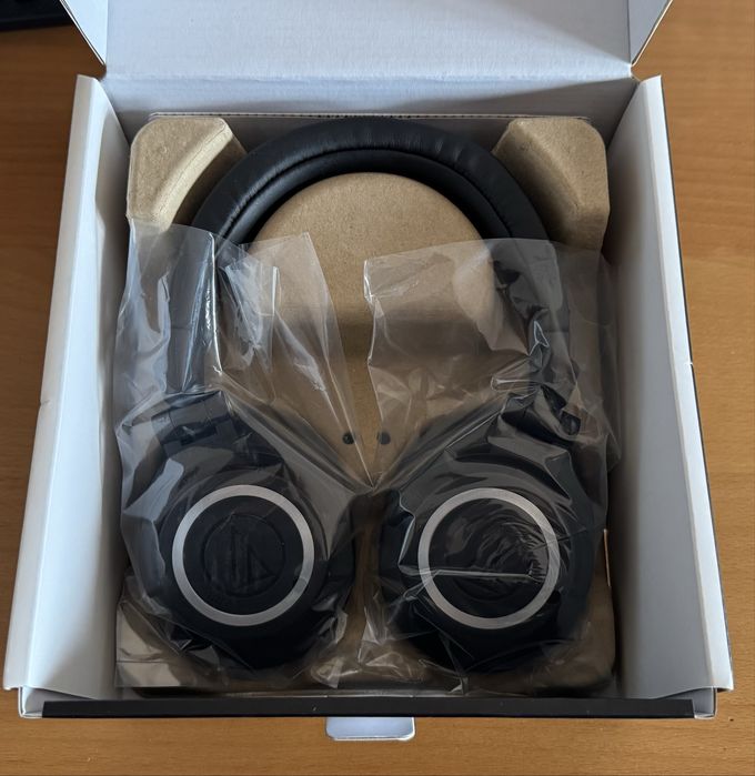 Auscultadores Bluetooth Audio-Technica ATH-M50xBT2