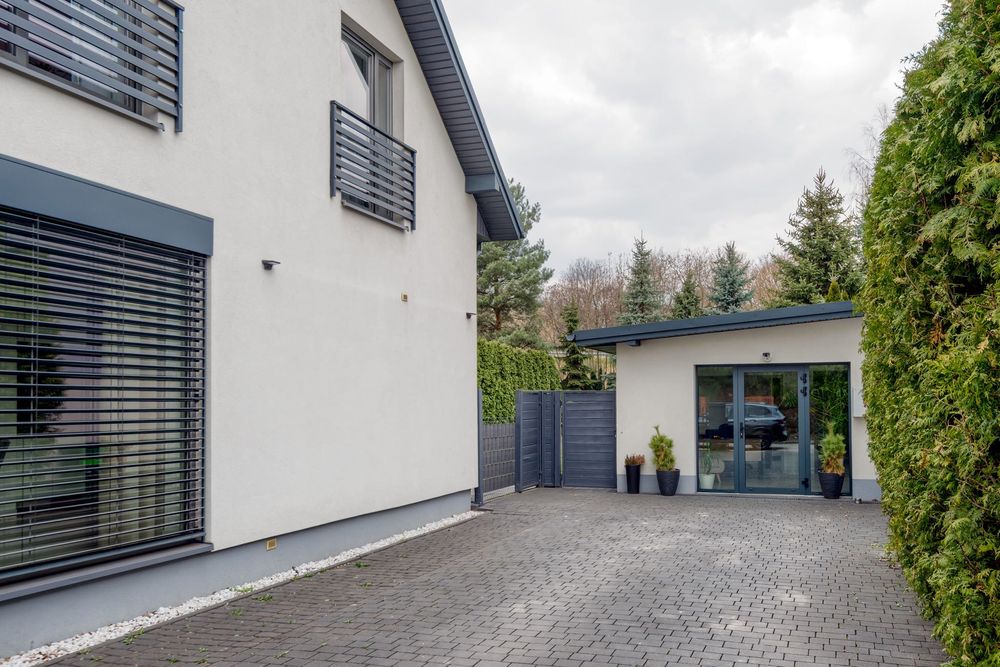 Dom premium 140 m2 + niezależne biuro 60m2 I blisko urzędu i sądu I idealny pod kancelarię