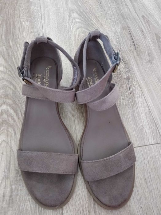 Новые замшевые босоножки женские ugg