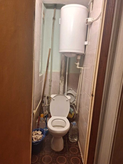 Срочно продам 4 к.кв.по ул.Дмитриевская 5