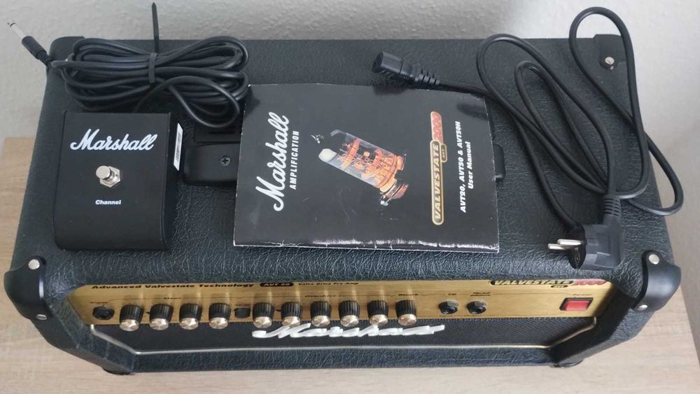 Wzmacniacz gitarowy Marshall AVT50 (head + kolumna)