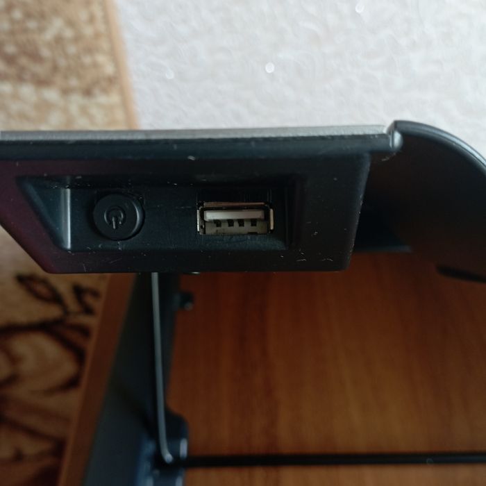Подставка для ноутбука