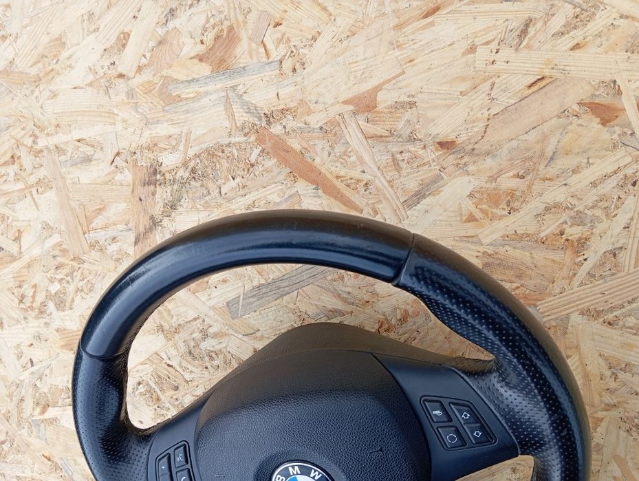 Kierownica M pakiet kompletna poduszka BMW e81 e82 e87 e90 e91 e92 e93