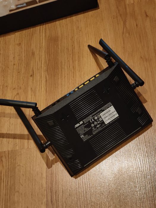 Router WiFi Asus RT-AC1200G+ Dual-band