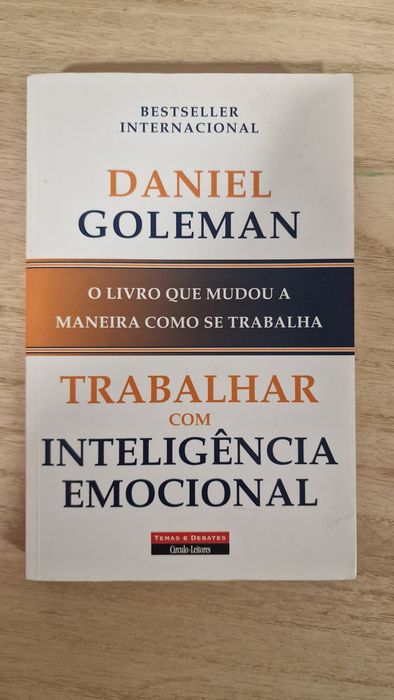 Livro Trabalhar com Inteligência Emocional