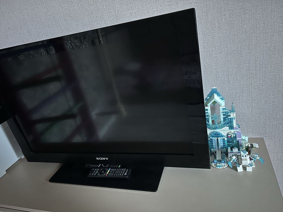 Продам телевізор Sony BRAVIA