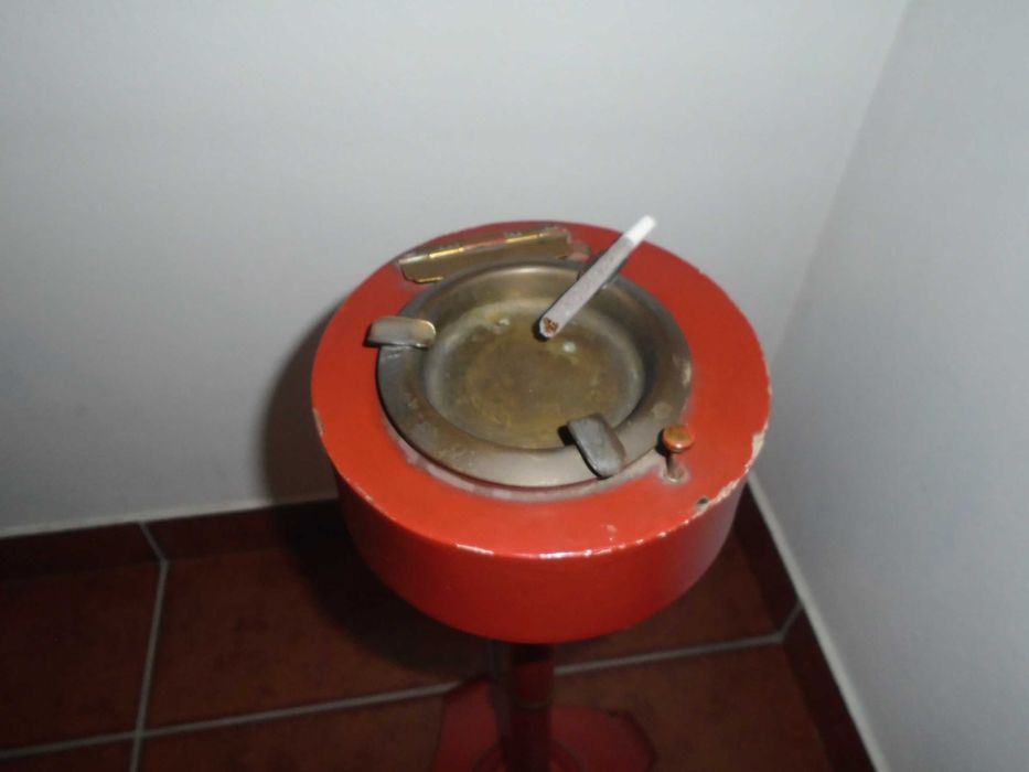 cinzeiro e cigarreira anos 50