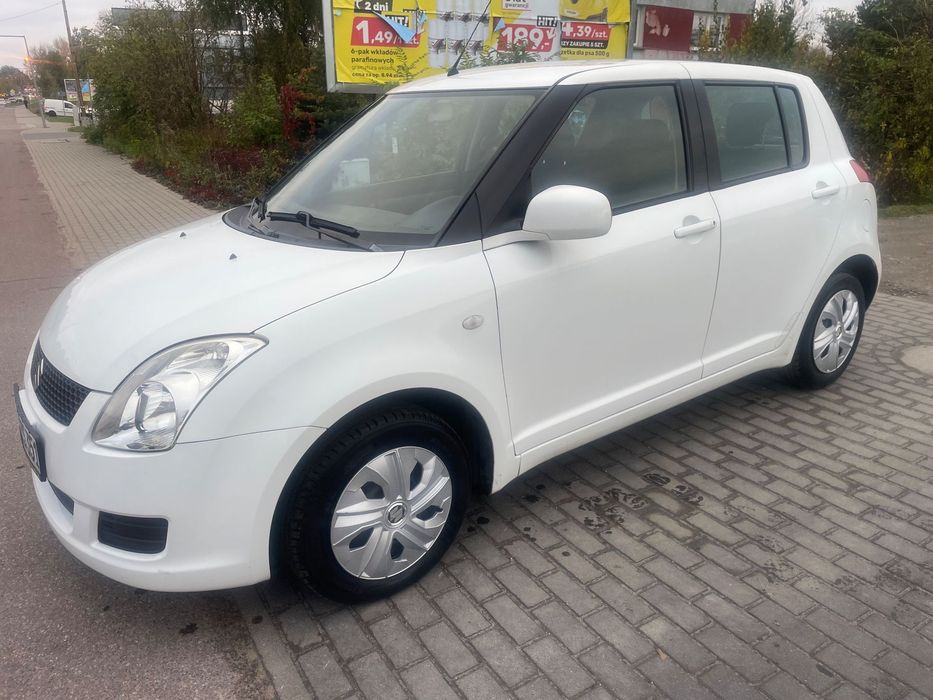 Suzuki Swift Auto po oplatach w kraju