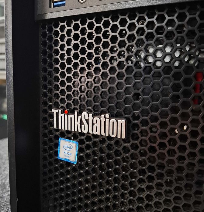 Робоча станція Lenovo ThinkStation P320
