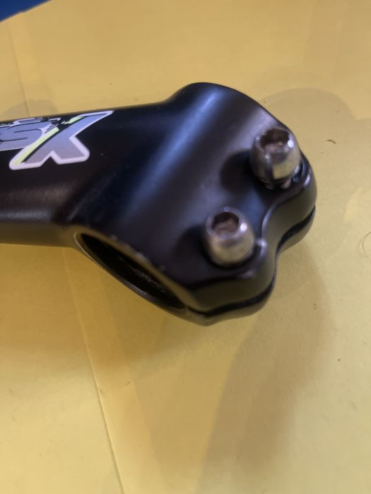 Wspornik kierownicy 25.4 XStar