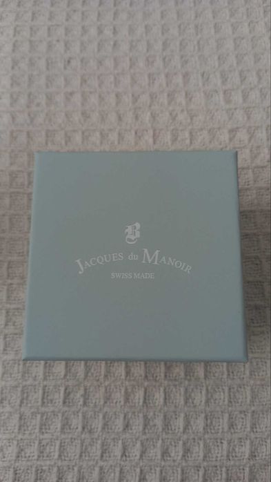 Годинник наручний жіночій. Швейцарія