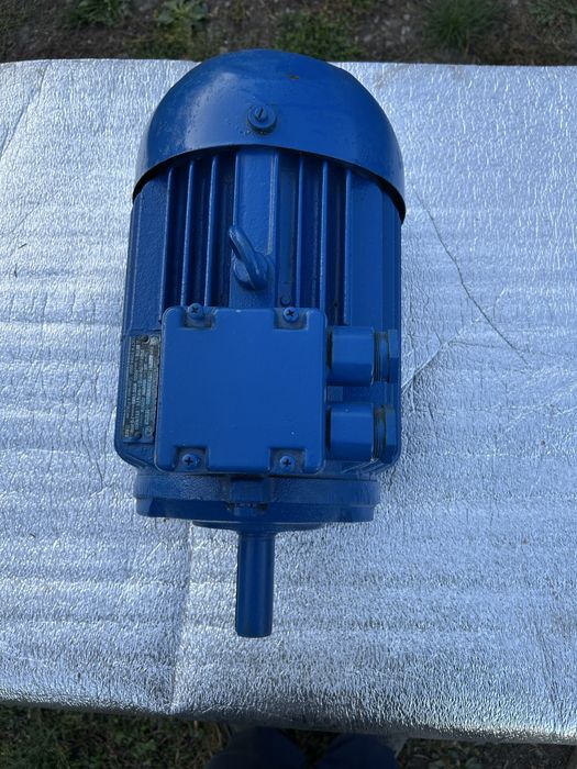 Електро двигун 5.5квт. Б/У в