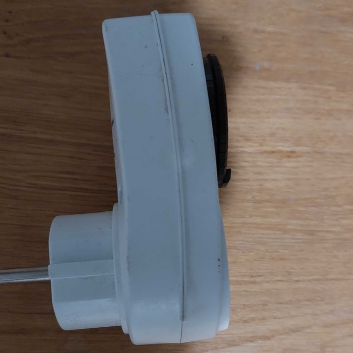 Programator Czasowy Mechaniczny Gniazdkowy (Dobowy)