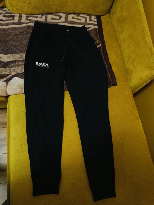 Spodnie dresowe r. S