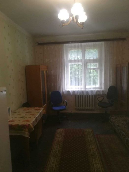 Кімнати в гуртожитку (Стратегічне шосе 41) Власник. (комунальні включені)
