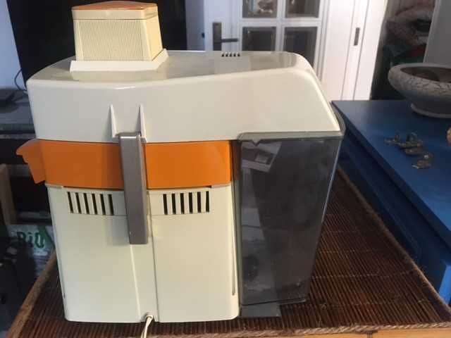 Máquina de sumos Vintage Moulinex modelo Depose