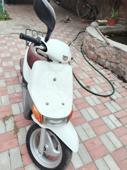 Мопед  Хонда скутер