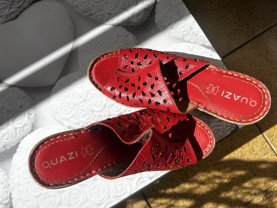 Letnie buty na koturnie 36 czerwone