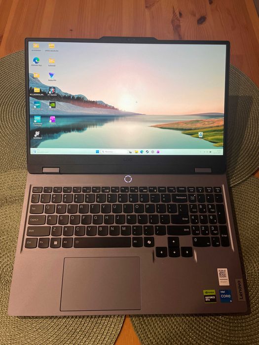 Lenovo LOQ RTX 4060 i5-12450HX 16GB/512GB – jak nowy, gwarancja