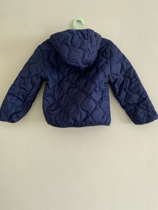 Продам курточку на дівчинку