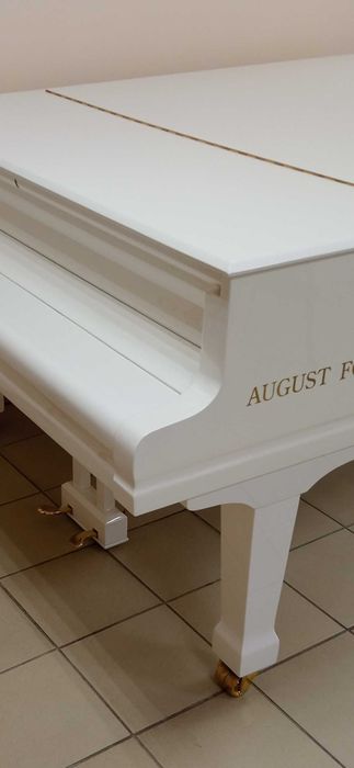 Концертний рояль August Forster 215, білий.