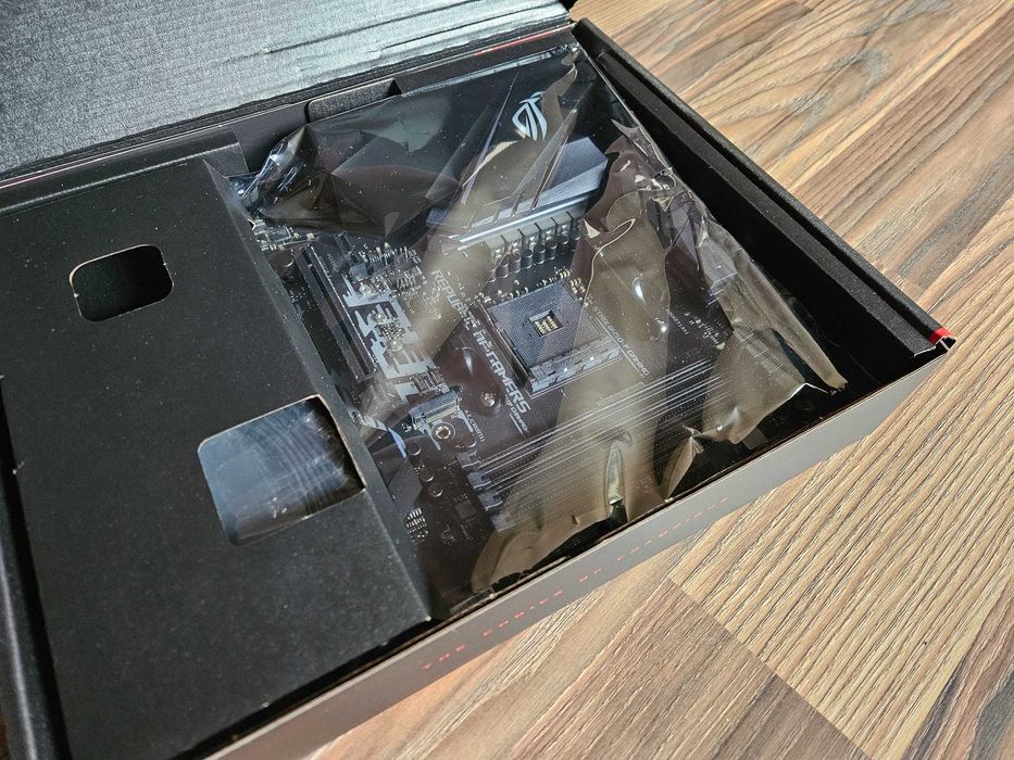 Płyta główna ASUS ROG STRIX B450-F Gaming II nieużywana