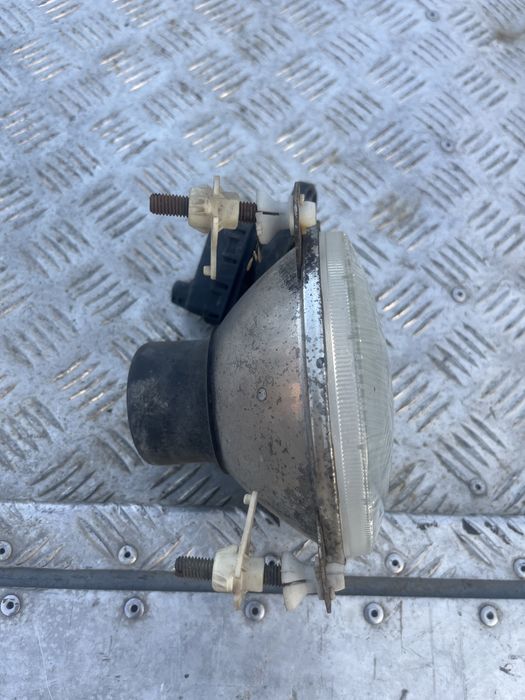 Suzuki samurai lift lampa reflektor prawy