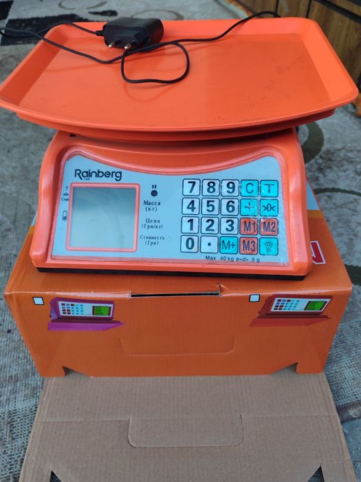 Продам кухонні ваги