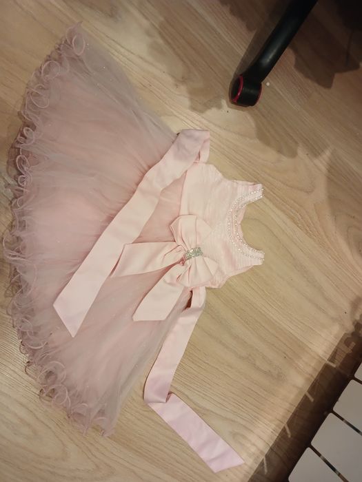 Платье праздничное на годик