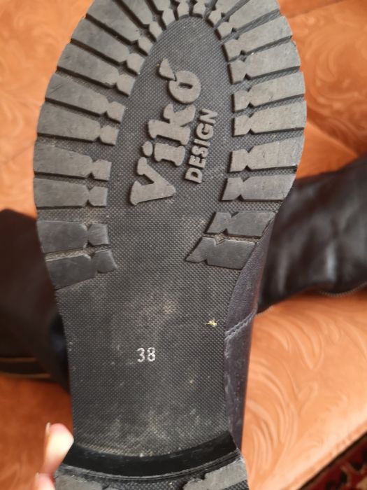 Сапоги шкіряні    .