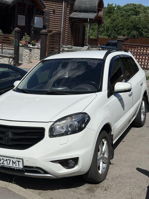 Кросовер renaul koleos 2.0d 4*4