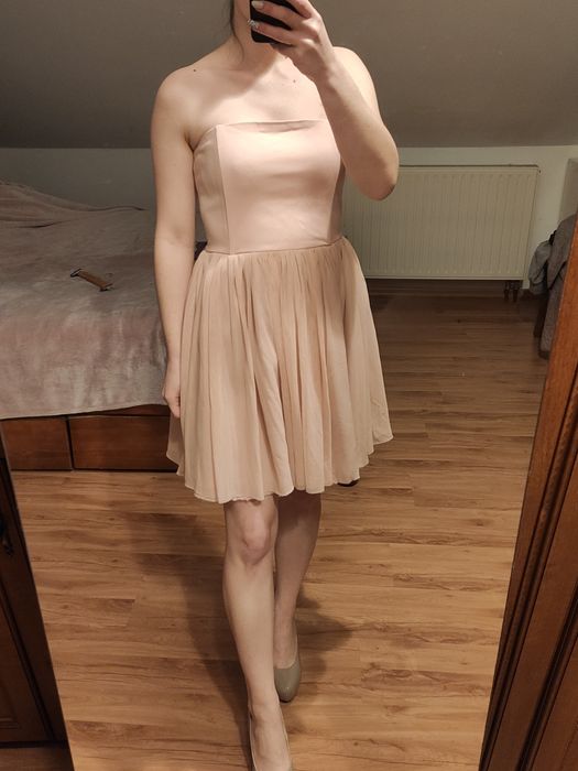 Sukienka balowa tiulowa bez ramiączek odkryte plecy mini kremowa S 36